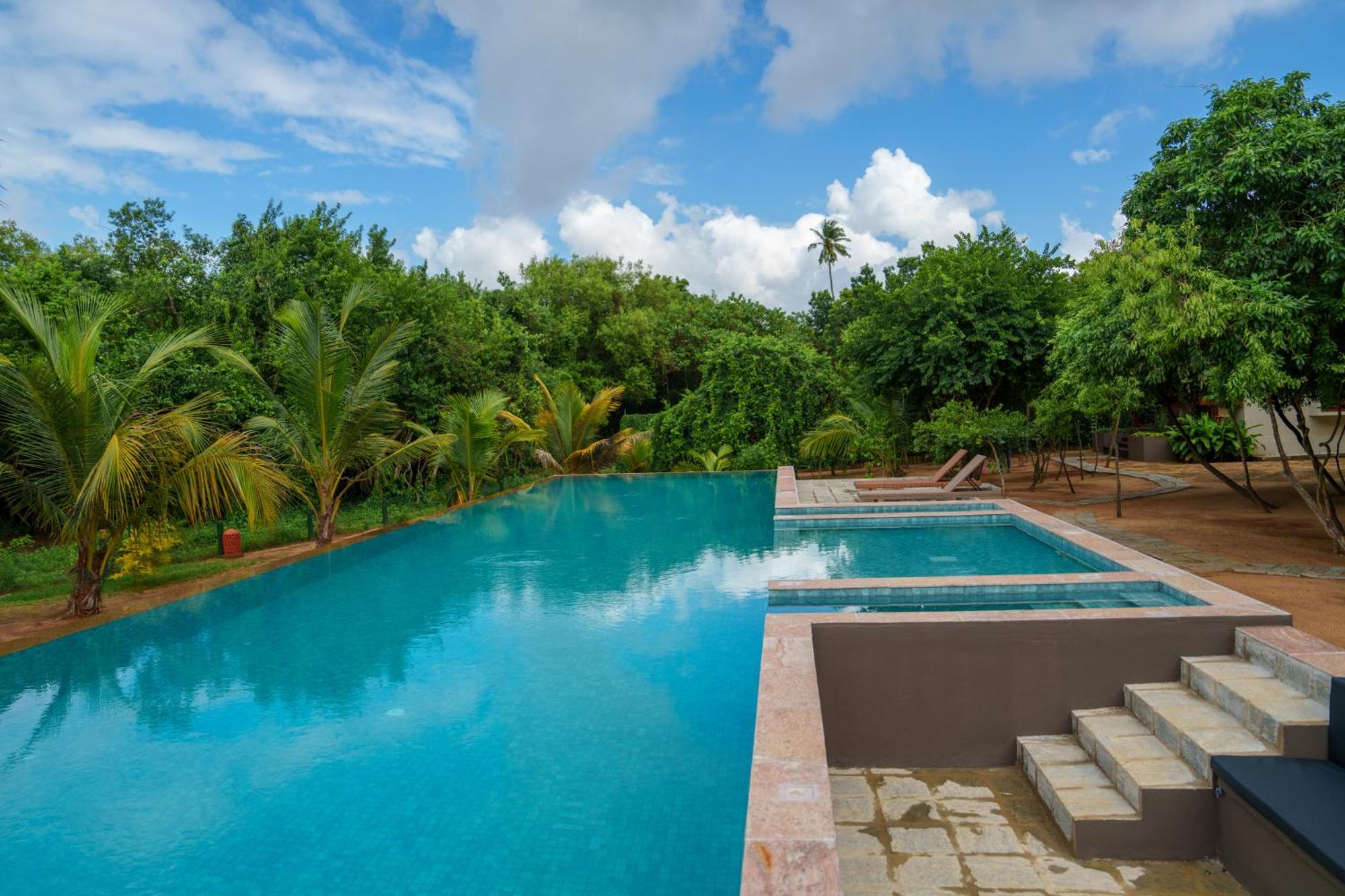 Hotel Omkara Rekawa Tangalle Esterno foto